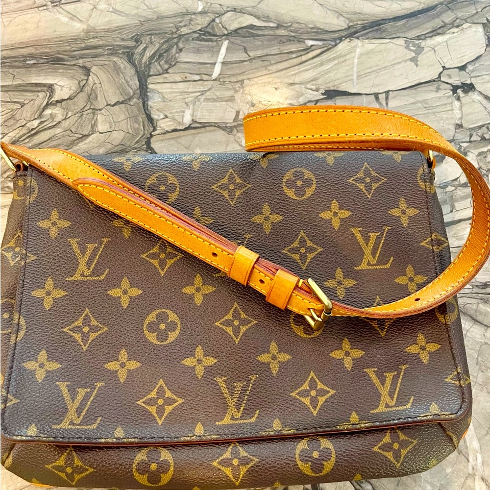 Louis Vuitton Musette Tango Short Strap M51257 Monogram Canvas Shoulder Bag